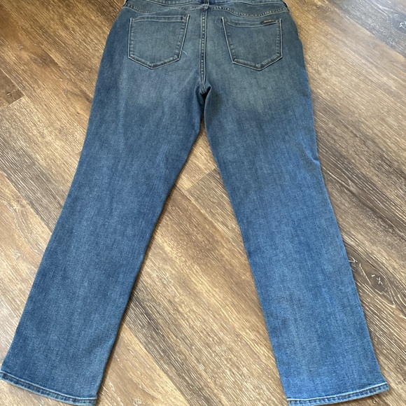 Eddie Bauer ladies jeans size 10p - Picture 6 of 9